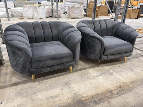 2 st fåtöljer, mörkgrå sammet