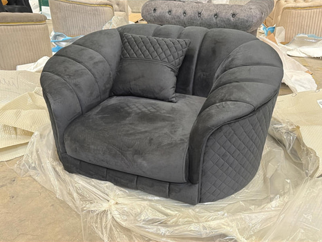 Fåtölj, svart sammet