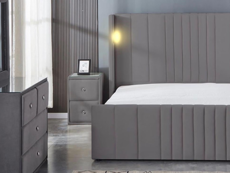 Säng med gavlar i mörkgrå sammet, 180x200 cm