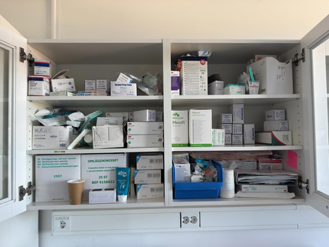 Förbruknings- och medicinskt material.