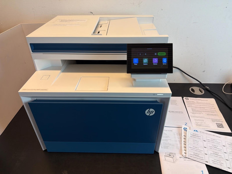 Skrivare HP Color LaserJet Pro MFP 4302fdw