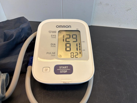 Blodtrycksmätare Omron M2