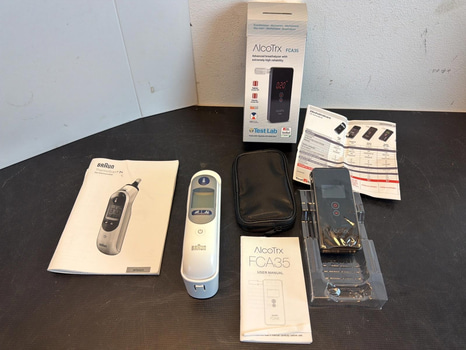 Alkoholmätare och örontermometer