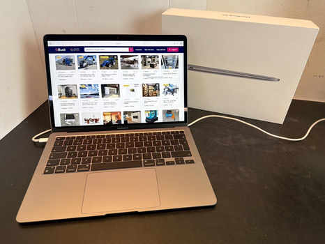 MacBook Air, M1, 8 GB RAM