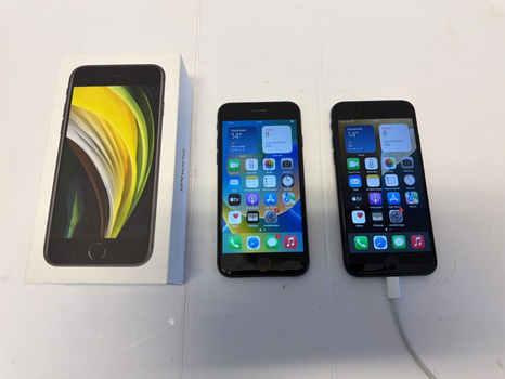 2 st iPhone SE, 64 & 128 GB
