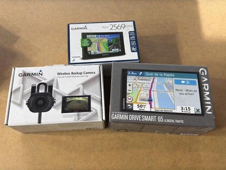 Garmin-paket - 2 st GPS samt backkamera