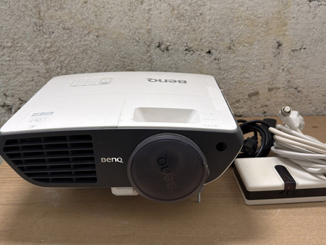 Projektor BenQ, HDMI och VGA