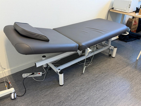 Massagebänk/ brits, Seem HZ-3684A, eldrivet