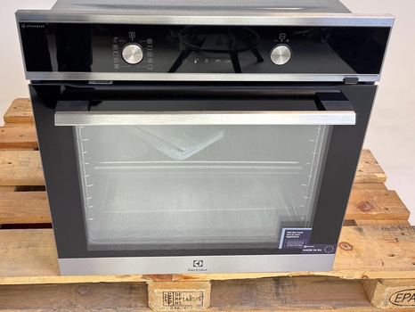 Innbyggnadsugn Electrolux, COP827X