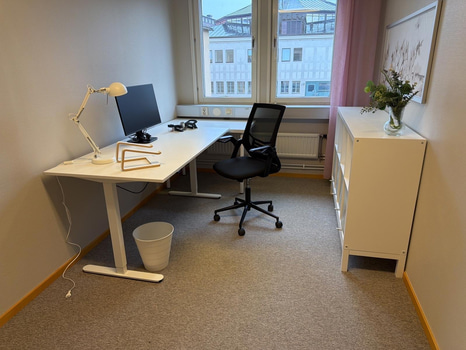 2 st kontorsplatser