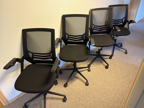 4 st kontorsstolar