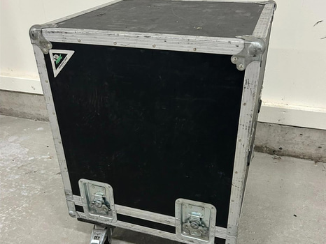 Rack 12U med huv | Holmbergs