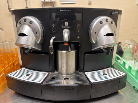 Nespresso Gemini CS 220 Pro