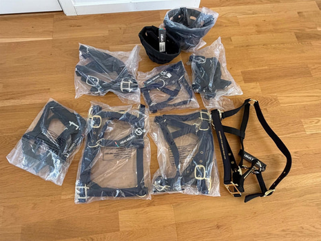 7 st grimmor samt 2 st betesreducerare, Hansbo Sport, blandade modeller