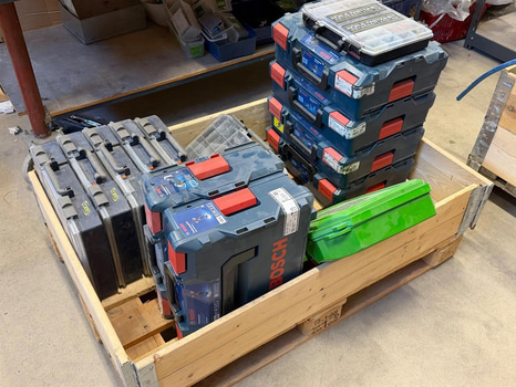 Parti sortiments- och verktygslådor, bl.a. Bosch L-Box, raaco
