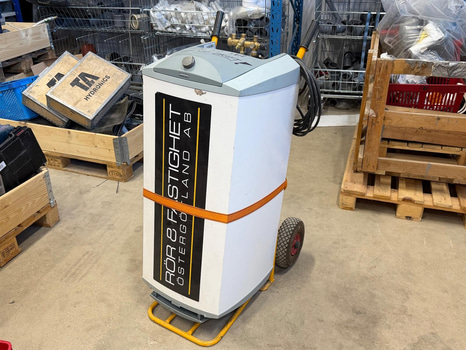 Varmvattenberedare, NIBE EVH 16-100-E, 100 l