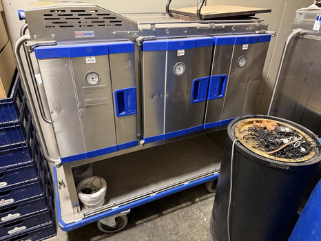 2 st Värmevagnar Hallins H23435, 770 W
