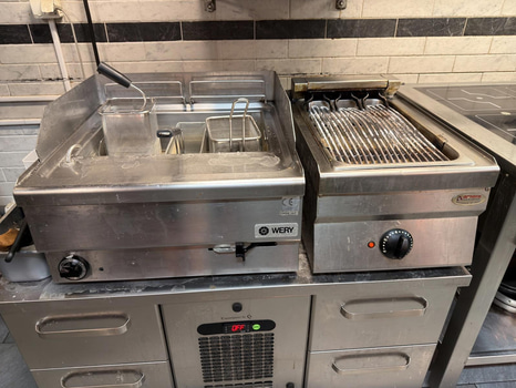 Grill & vattenbadsvärmeri