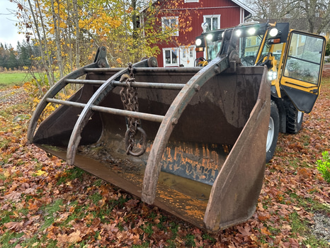 KlämSkopa/Buck, Volvo, BM med hydraulisk grip