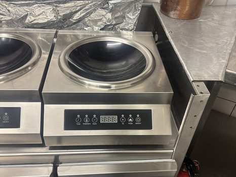 Induktionswok Adexa AM-CD506W