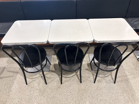 3 st. Bord inkl. 3 st. stolar