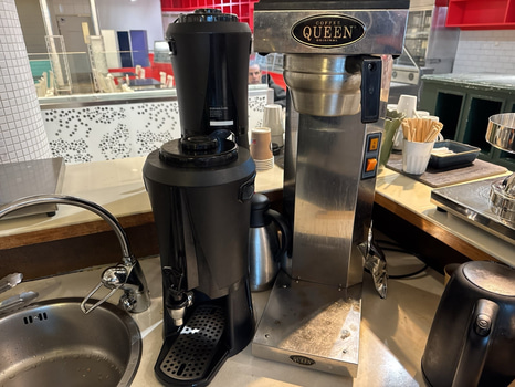 Kaffebryggare Queen inkl. serveringsstation