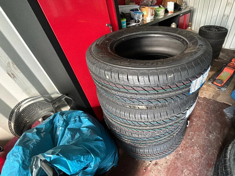 4 st. Sommardäck, Toyo Open Country U/T 265/65R18