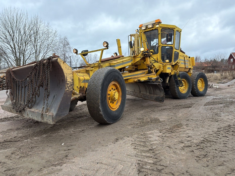 Väghyvel Aveling-Barford ASG 113 – 1986 – 6x6 – snöröjningsutrustad
