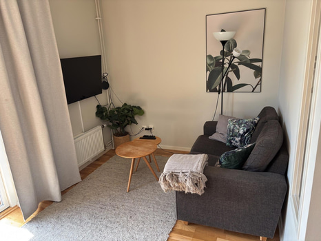 Inventarier till fullt möblerad tvårummare - se alla bilder för komplett innehåll