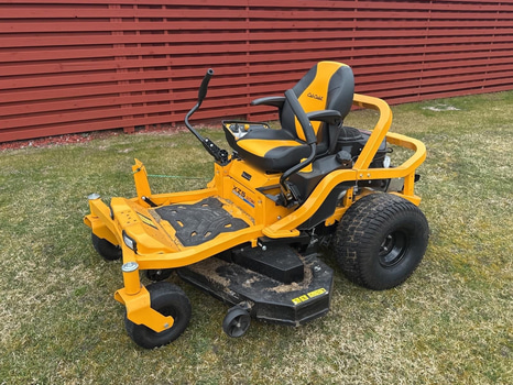 Gräsklippare Cub Cadet XZ5 Ultima - 2024