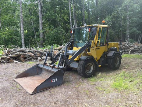 Redskapsbärare Wille 455 | 5 st redskap | 5259h | 2001