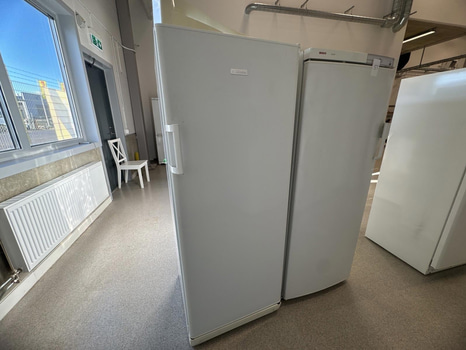 3 st Kylskåp Electrolux & Elektro-Helios