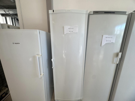 2 st Kylskåp Cylinda