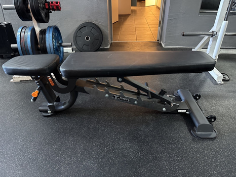Ställbar träningsbänk