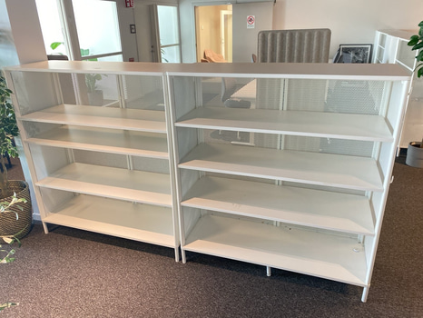 2 st. Hylla IKEA Bekant, vit