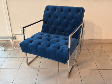 Fåtölj, blå sammet