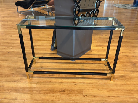 Sidobord i svart/ guld