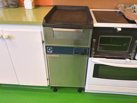 Stekbord med underskåp, Electrolux