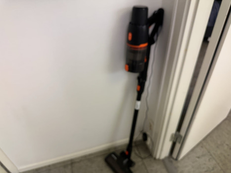 Dammsugare Point stavdammsugare, svart/orange