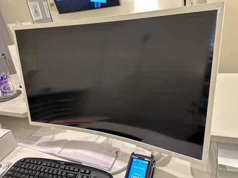 Skärm Samsung C32F391FWU, 32-tums