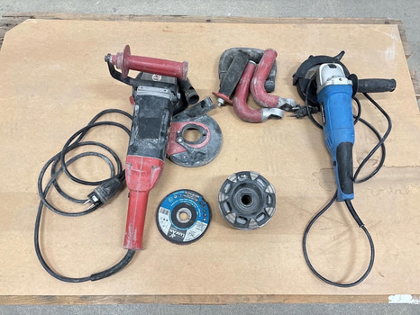 2 st. Betongslipmaskiner inkl. tillbehör