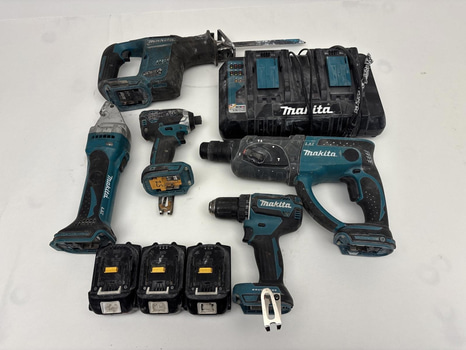 Parti med verktyg Makita