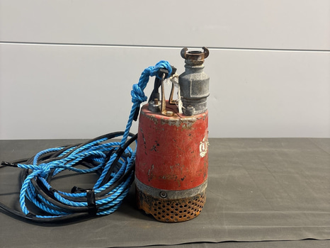 Dränkbar pump 230 V.