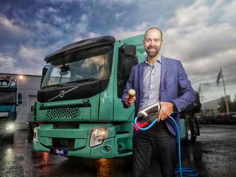 En ny marknad växer fram - Budi säljer första begagnade el-lastbilen