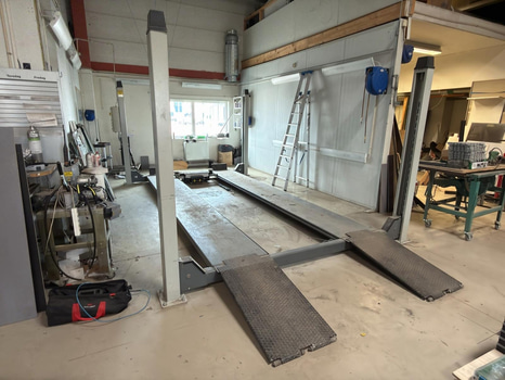 Billyft 4-pelar med frihjulslyft, OMA 526C, 5000 kg
