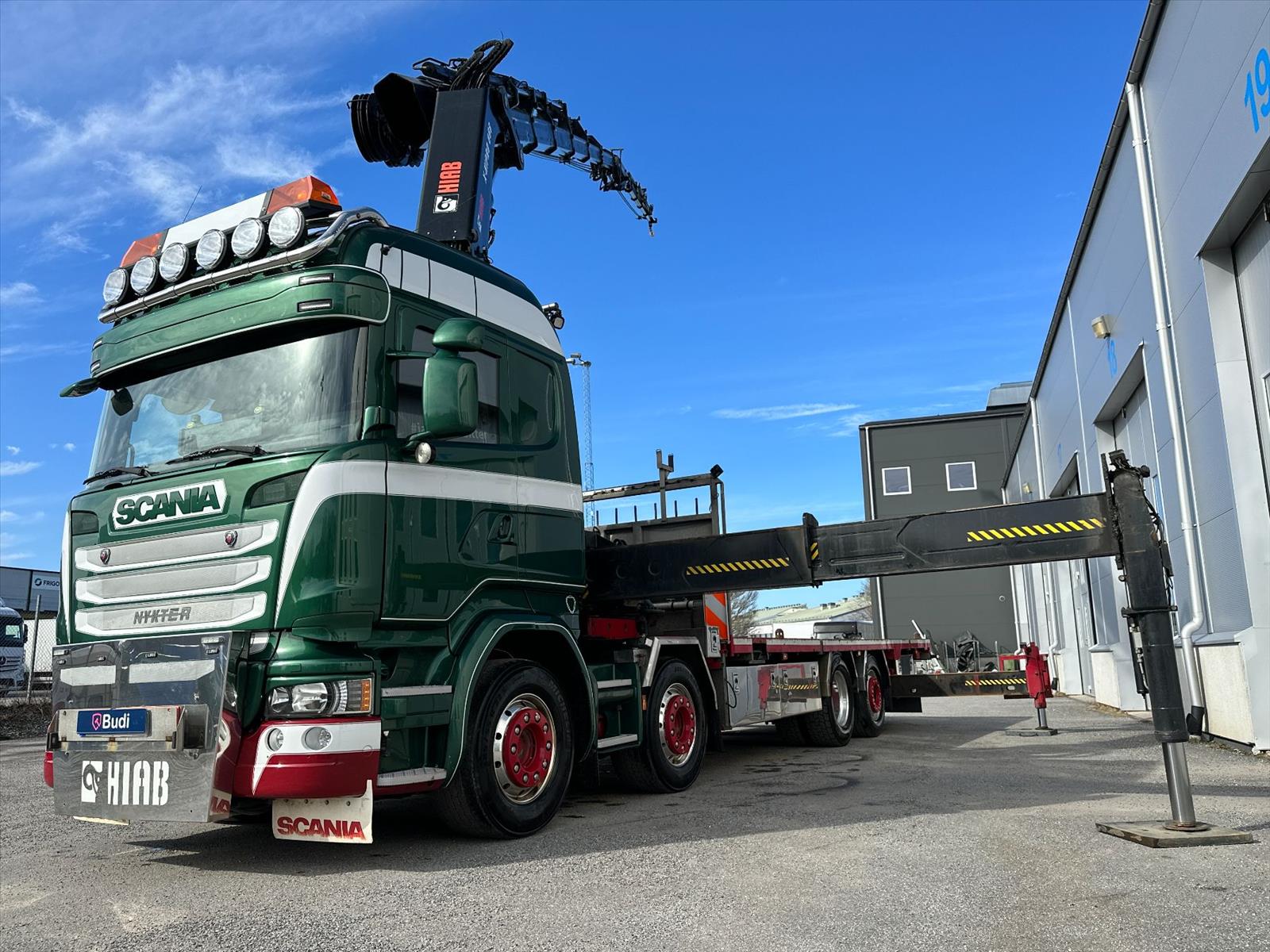 Lastbil Scania R490LB8X2-6 HNB Kranbil / Bodbil Hiab 858 E-7 med jibb