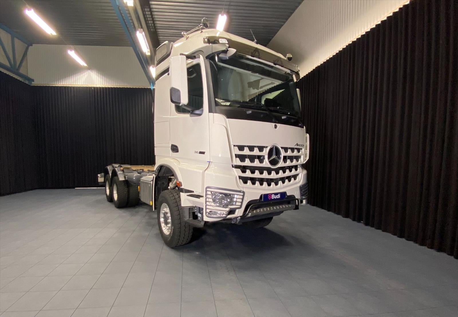 Lastbil Mercedes-Benz Arocs 3358 AK 6x6 | 2021