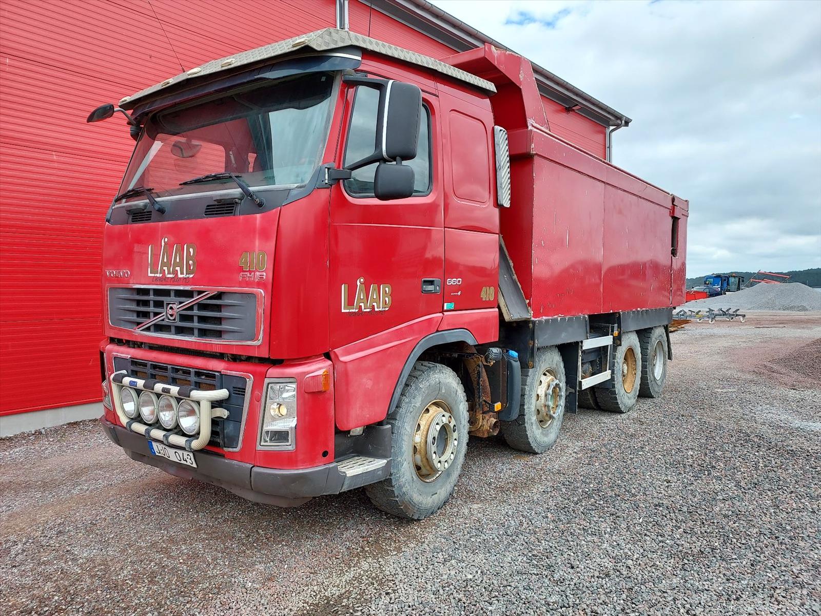 Lastbil Volvo FH16 8X4 Jämnlast
